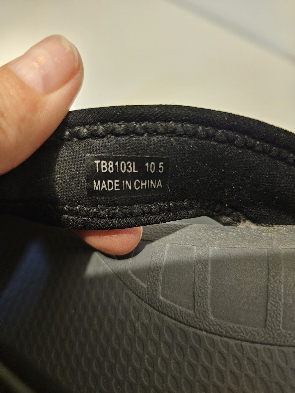 Gravity Defyer Men's Sandals with Arch Support Great for Plantar Fasciitis 10.5 - Picture 9 of 9